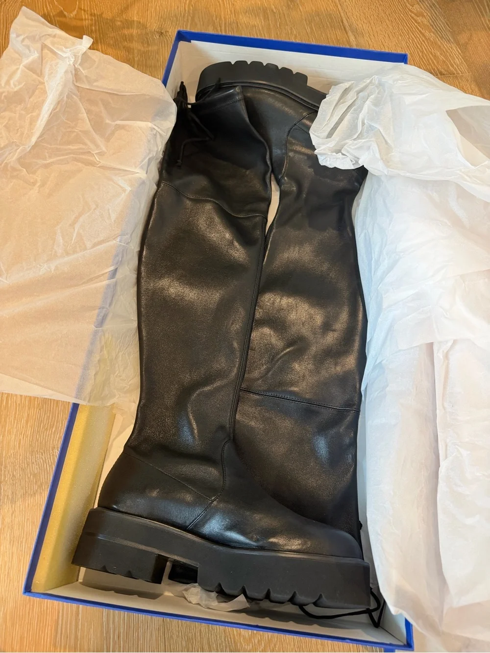 Stuart Weitzman brand new